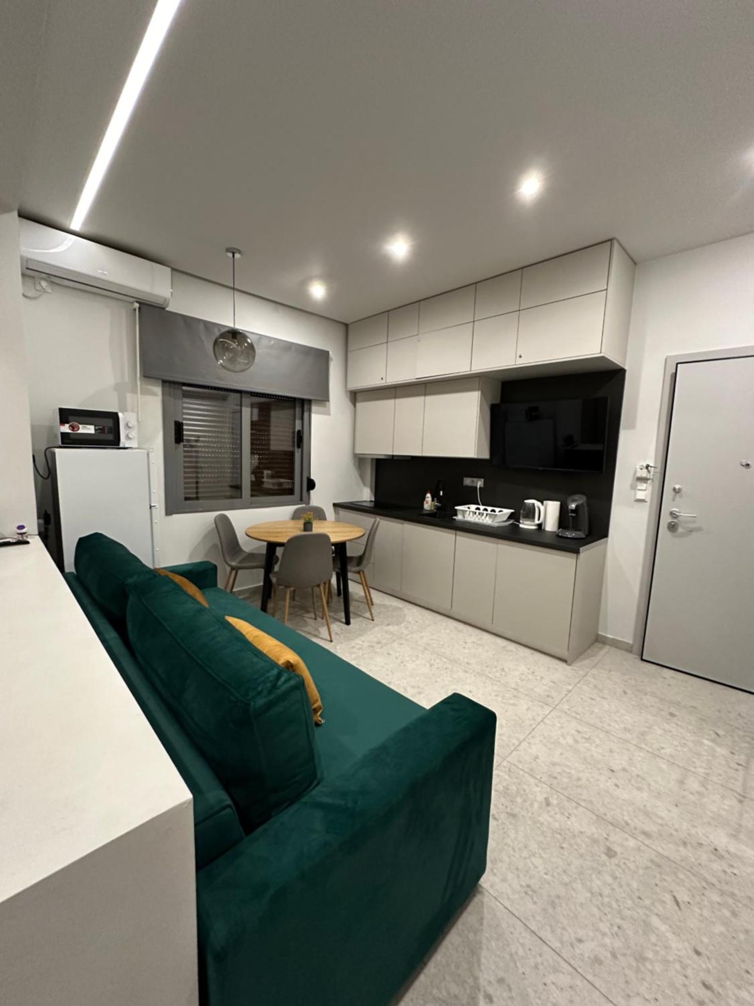 Smart Lux Apartment B Athens Ngoại thất bức ảnh